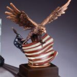 OCDRFB138 - 12" Eagle Resin Trophy